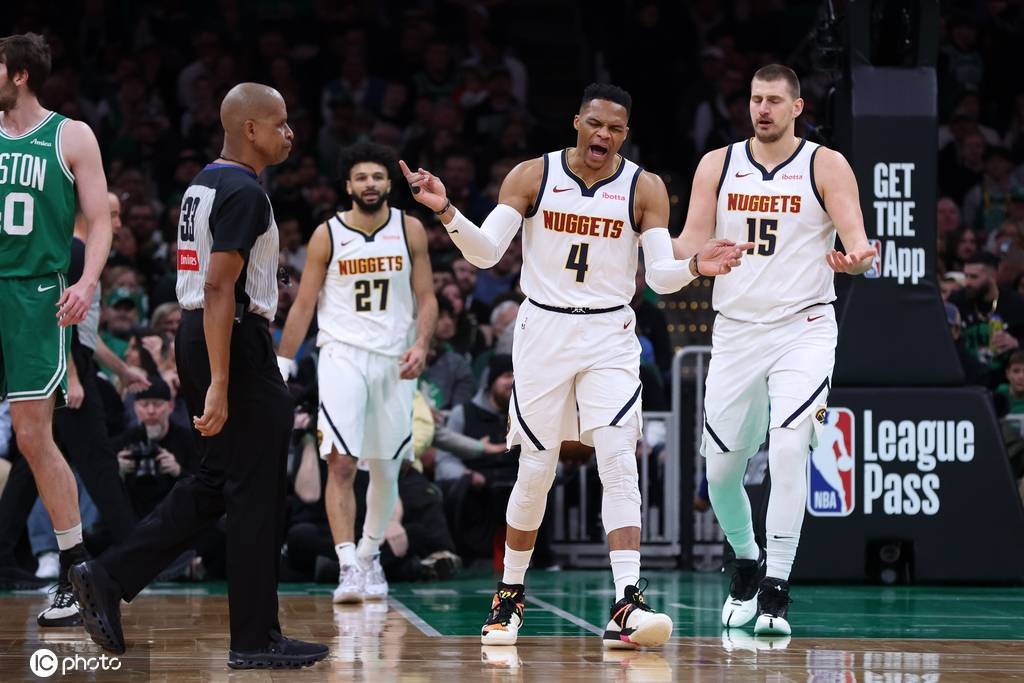 马龙给予威少特殊待遇 令很多掘金球员对其失去信心