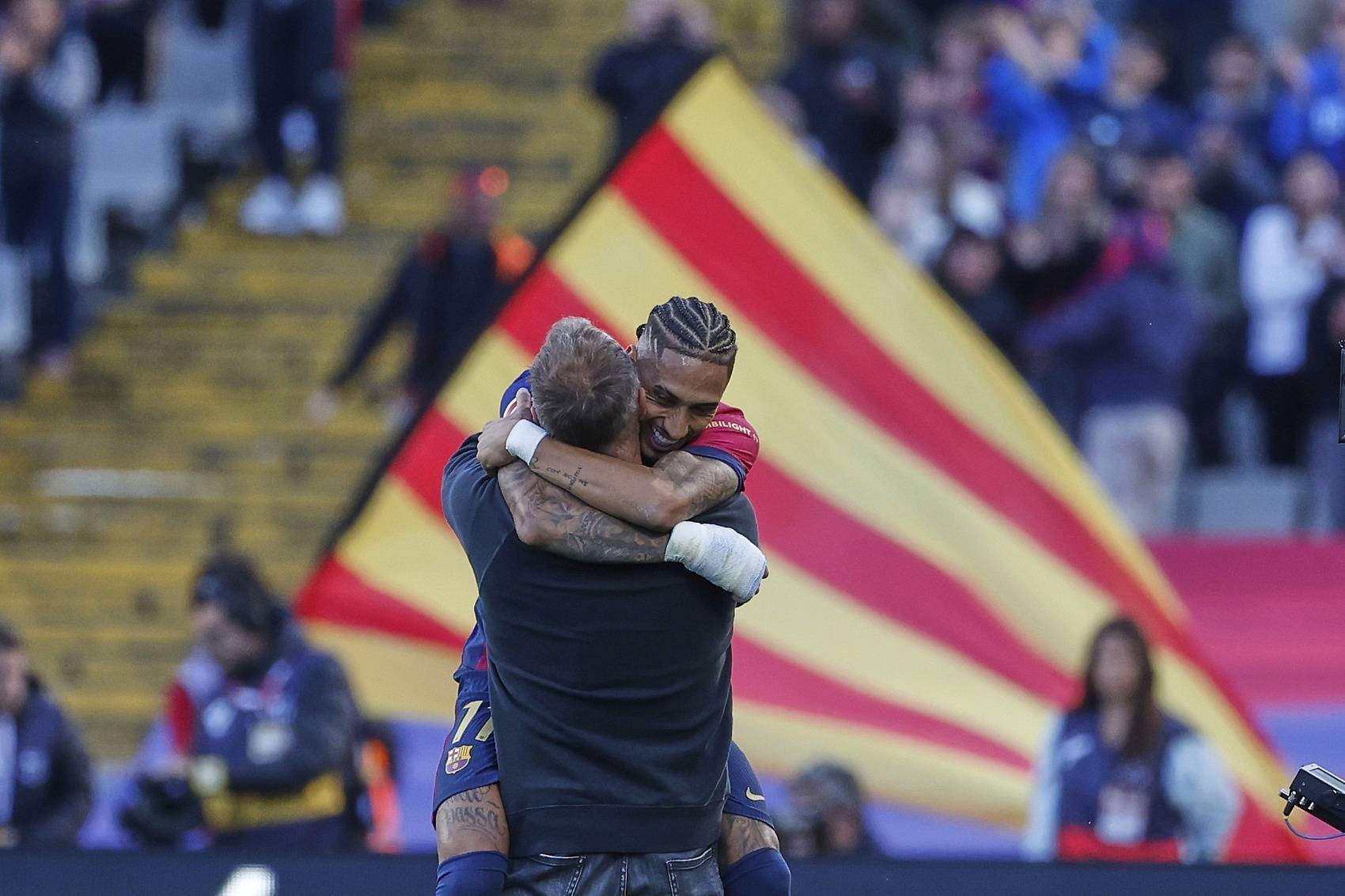 世体：意大利铁路罢工，可能影响3000多名巴萨球迷远征军