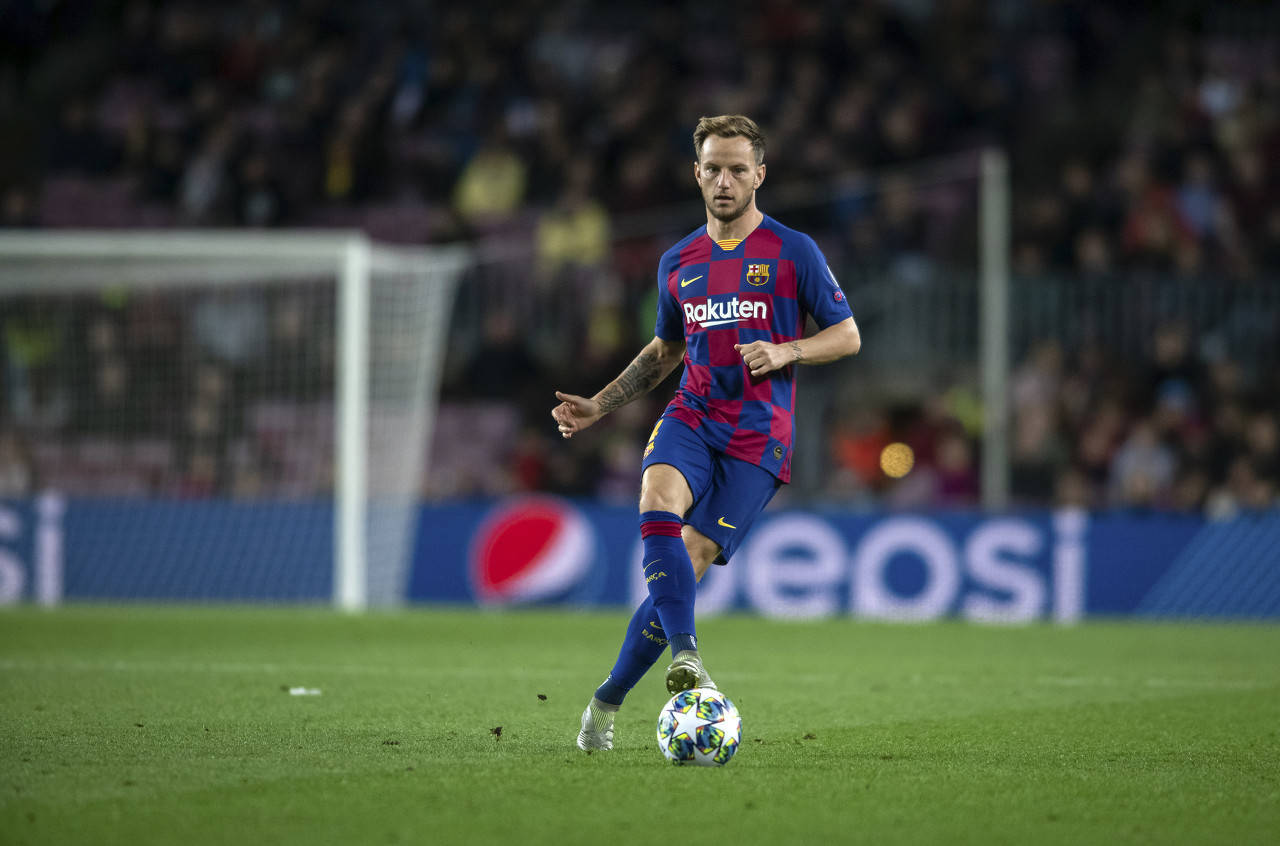 拉基蒂奇：在我心中亚马尔是金球头号热门 目前我未决定个人未来